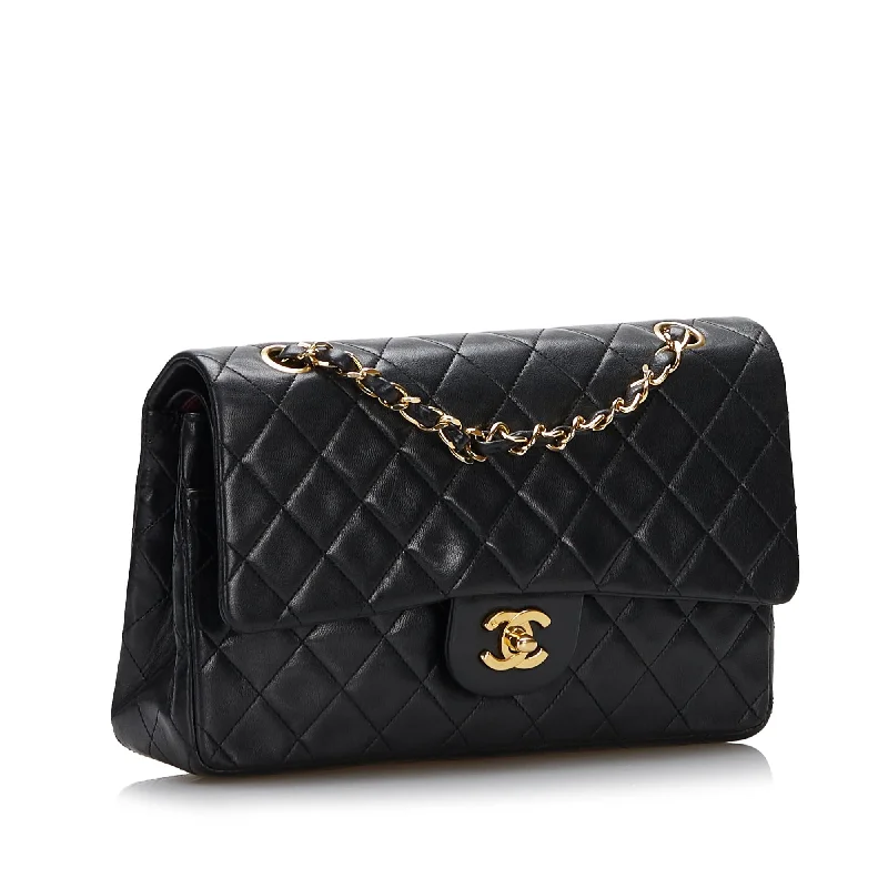 Chanel Medium Classic Lambskin Double Flap (8yIQ3v)