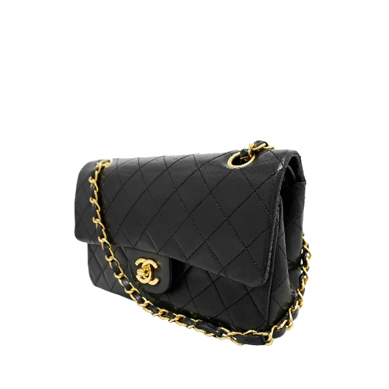 Chanel Small Classic Lambskin Double Flap (V7gfIJ)