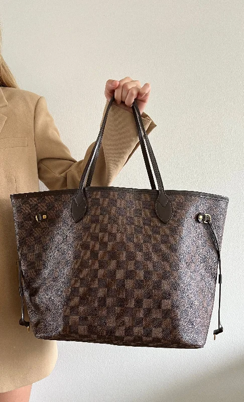 Louis Vuitton Damier Neverfull MM